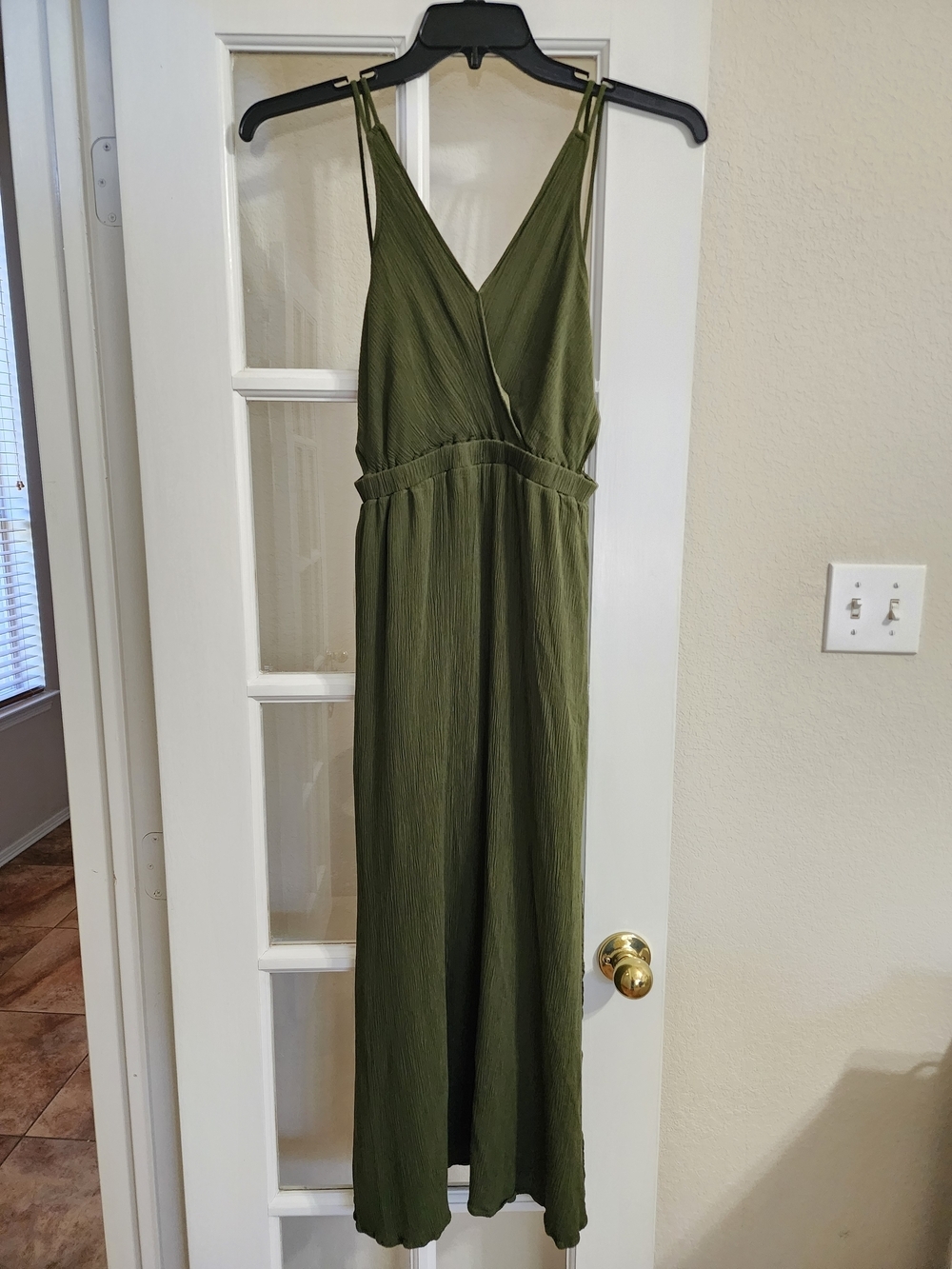 Lulus Olive Green Plisse Maxi Dress Wrap Slit Strappy Back Small